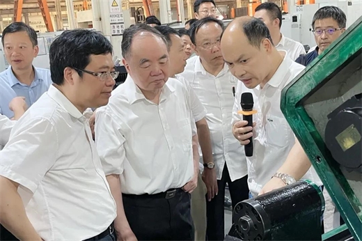 中國(guó)科協(xié)、中國(guó)工程院“科創(chuàng)中國(guó)”智匯臺(tái)州系列活動(dòng)團(tuán)隊(duì)來(lái)溫嶺市考察調(diào)研